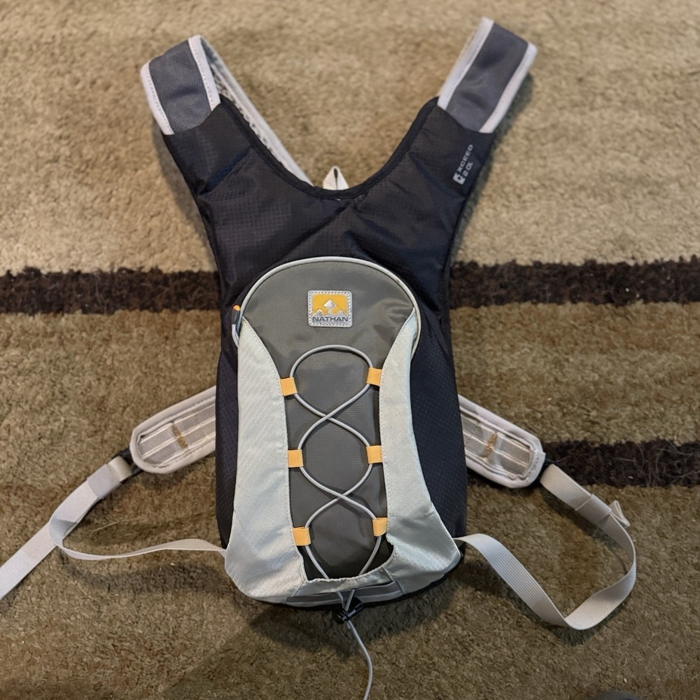 Nathan‎ Running Hydration Vest Bag Backpack Ultralight Minimalist With Bladder